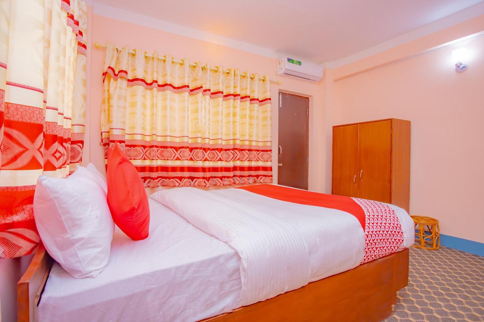 Oyo 589 Hotel Trimurti Catmandu Exterior foto